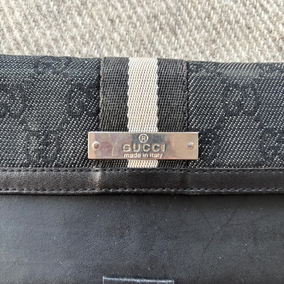 Gucci Wallet - Picture 7 of 8